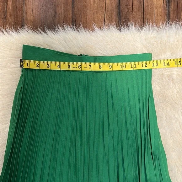 NWOT long skirt - Picture 6 of 8